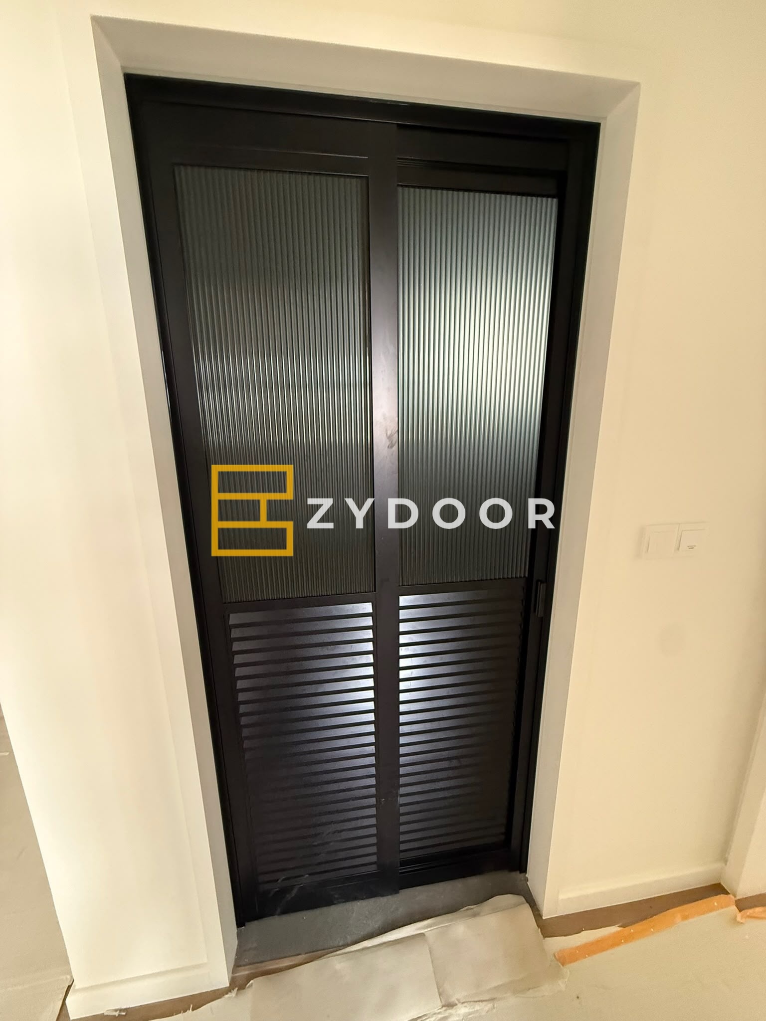 fluted_door_wm_2