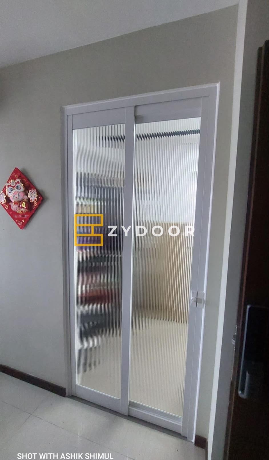 fluted_door_wm_6